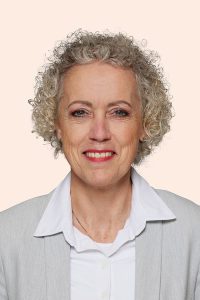 BARBARA VAN DE POL-MERTENS Secretarieel medewerker