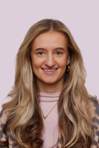 KIKI HENDRIKS Werkstudent